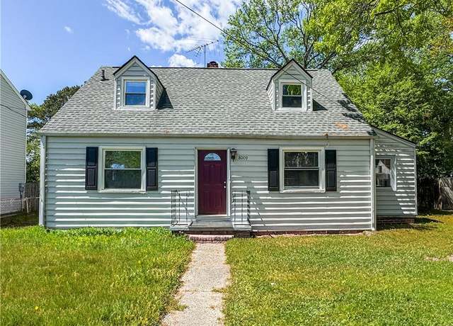 Property at 8009 W Glen Rd, Norfolk, VA 23505, 4 beds, 1 bath
