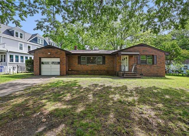 Property at 128 Orleans Cir, Norfolk, VA 23509, 2 beds, 1 bath