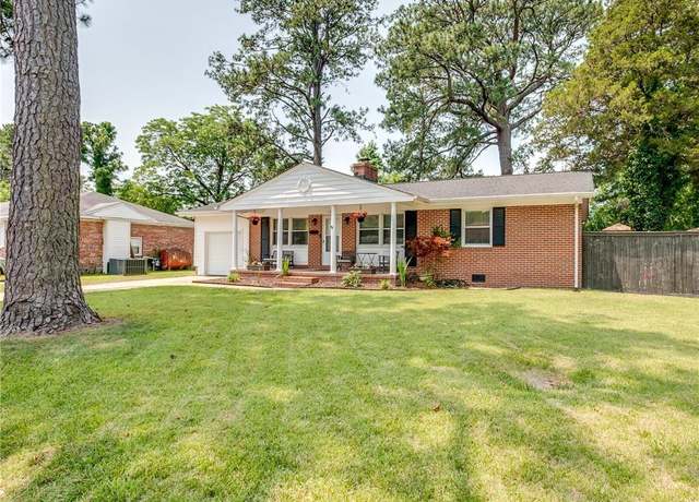 Property at 1803 Revere Dr, Hampton, VA 23664, 3 beds, 2 baths