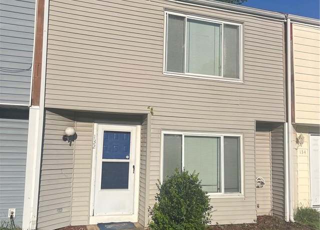 Property at 132 Thalia Trace Dr, Virginia Beach, VA 23452, 2 beds, 1.5 baths