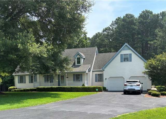 Property at 510 Vaughans Ln, Franklin, VA 23851, 3 beds, 2.5 baths