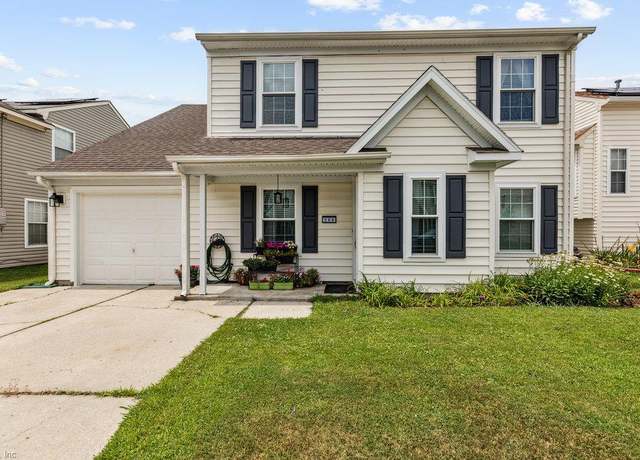 Property at 206 Rockwood Pl, Suffolk, VA 23435, 4 beds, 2.5 baths