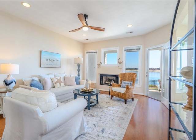 Property at 9494 Bay Front Dr, Norfolk, VA 23518, 3 beds, 2 baths