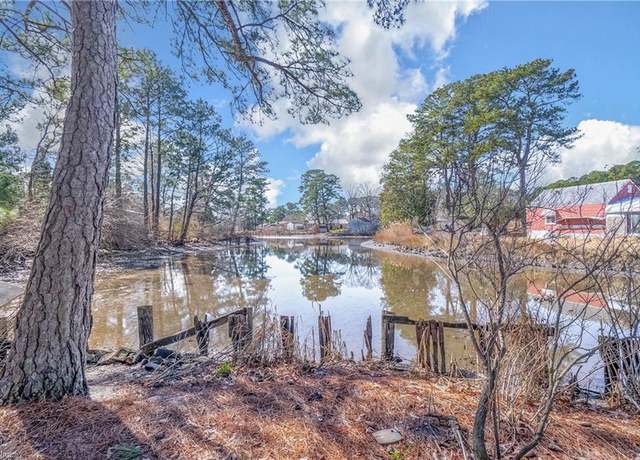 Property at 5801 Lathan Rd, Norfolk, VA 23502, 3 beds, 3 baths
