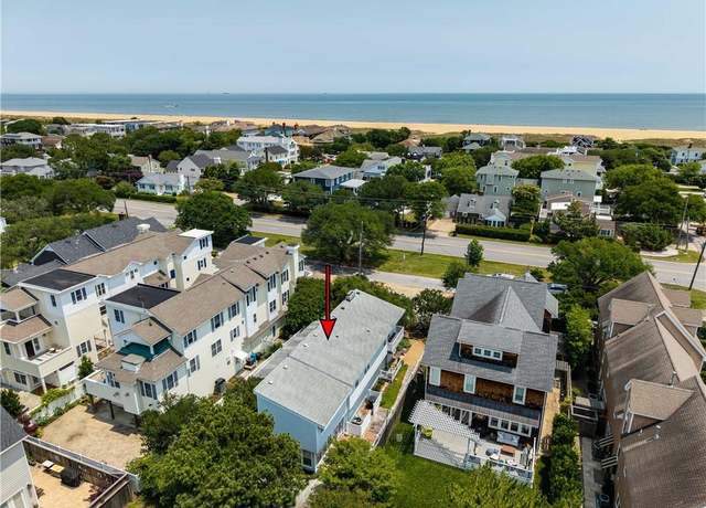 Property at 7006 Atlantic Ave, Virginia Beach, VA 23451, 5 beds, 3.5 baths