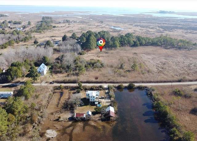 Property at 2415 Maundys Creek Rd, Hayes, VA 23072