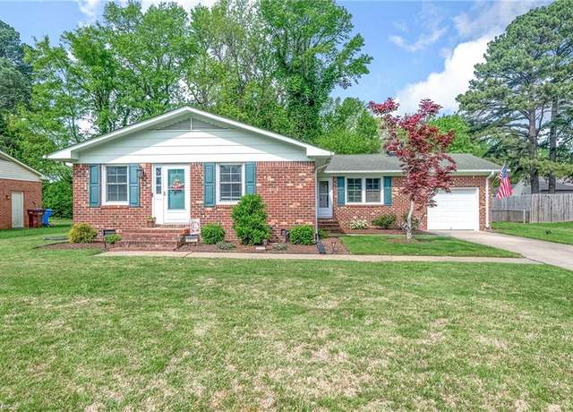 Property at 2816 E Point Dr, Chesapeake, VA 23321, 3 beds, 2 baths