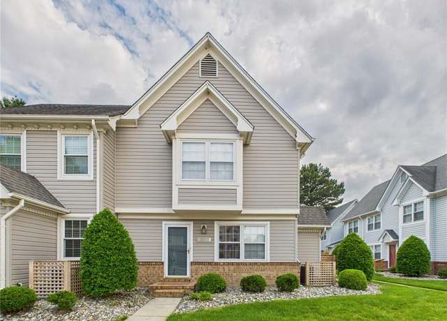 Property at 3809 Falling River Reach Unit B, Portsmouth, VA 23703, 2 beds, 2.5 baths