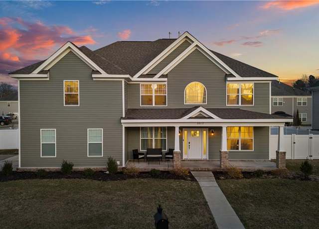 Property at 1017 Loutro Ct, Chesapeake, VA 23322, 6 beds, 3.5 baths
