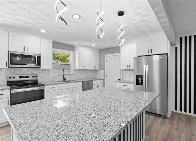Property at 4916 Orleans Dr Dr, Portsmouth, VA 23703, 4 beds, 2 baths