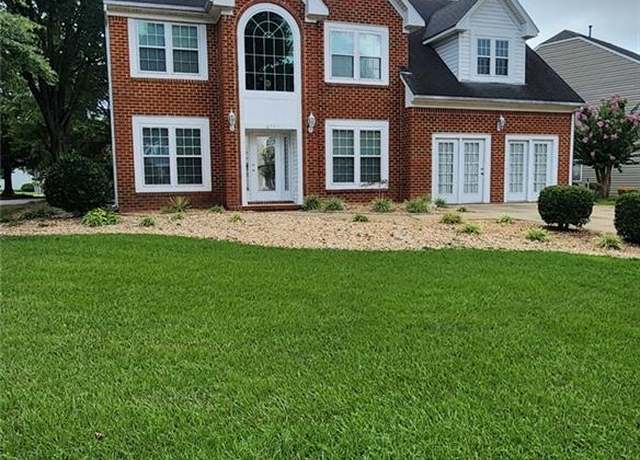 Property at 6701 Braebourne Ct, Suffolk, VA 23435, 4 beds, 3 baths