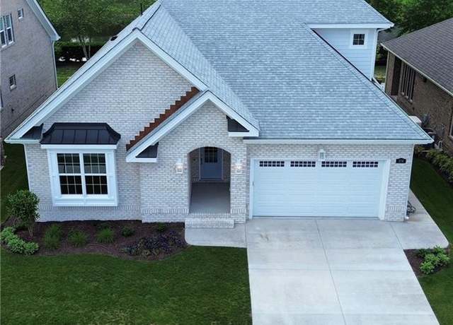Property at 301 Lomond Loop #24, Chesapeake, VA 23322, 2 beds, 2 baths