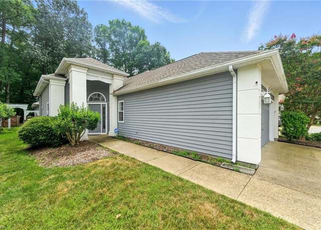 Property at 910 Drivers Ln, Newport News, VA 23602, 3 beds, 2 baths