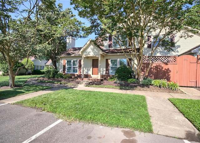 Property at 221 Alder Wood Dr, Hampton, VA 23666, 2 beds, 2 baths