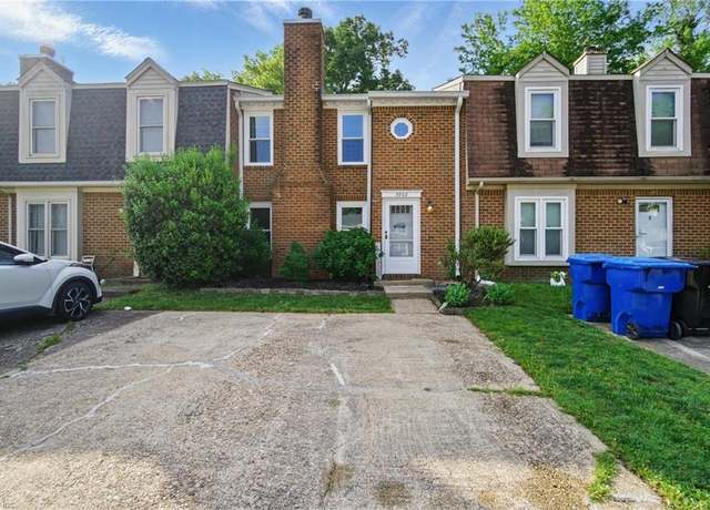 Property at 3902 Kiwanis Loop, Virginia Beach, VA 23456, 2 beds, 2 baths