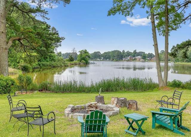 Property at 3000 Ferguson Dr, Portsmouth, VA 23703, 5 beds, 3.5 baths