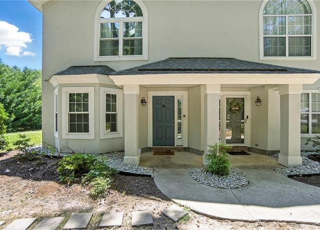Property at 728 Sail Fish Quay, Chesapeake, VA 23320, 3 beds, 2.5 baths