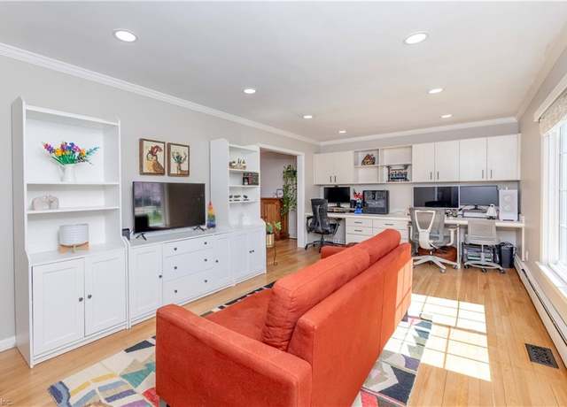 Property at 113 Ware Rd, Williamsburg, VA 23185, 4 beds, 2.5 baths