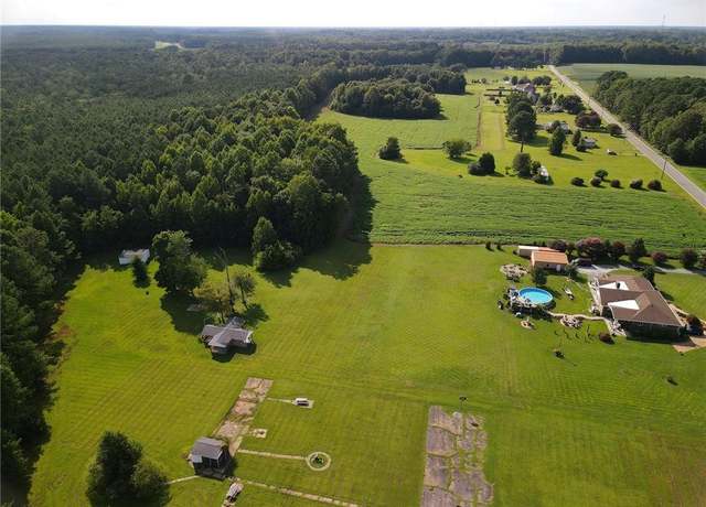 Property at 2962 Colonial Trl E, Surry, VA 23883