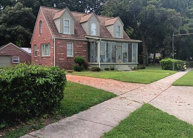 Property at 943 Philpotts Rd, Norfolk, VA 23513, 3 beds, 2.5 baths