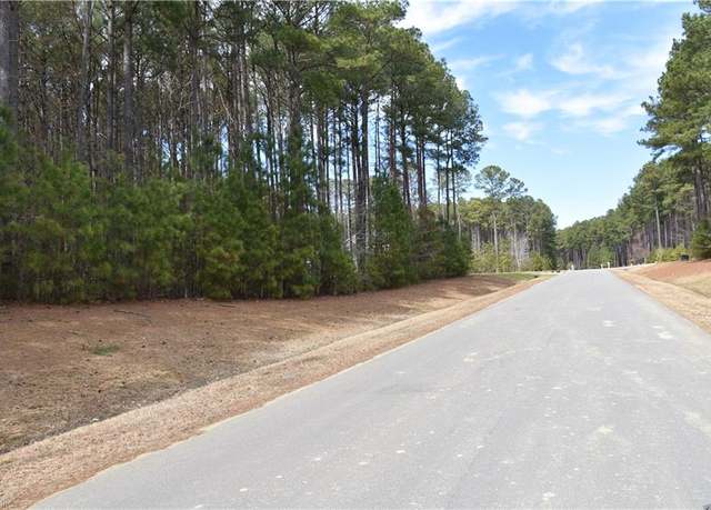 Property at 1314 Lawnes Neck Dr, Smithfield, VA 23430
