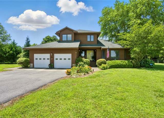 Property at 1737 Pleasant Ridge Rd, Virginia Beach, VA 23457, 4 beds, 2.5 baths