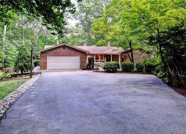 Property at 123 Quaker Meeting House Rd, Williamsburg, VA 23188, 4 beds, 3 baths