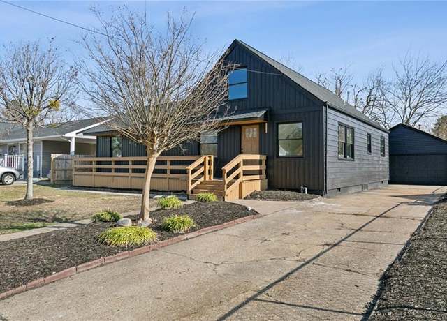 Property at 3317 Greenwood Dr, Hampton, VA 23666, 4 beds, 3 baths