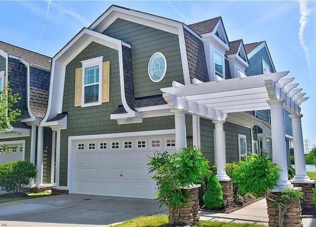 Property at 212 Stowe Dr, Suffolk, VA 23435, 5 beds, 3.5 baths