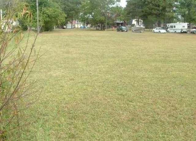 Property at 2028 Holland Rd, Suffolk, VA 23434
