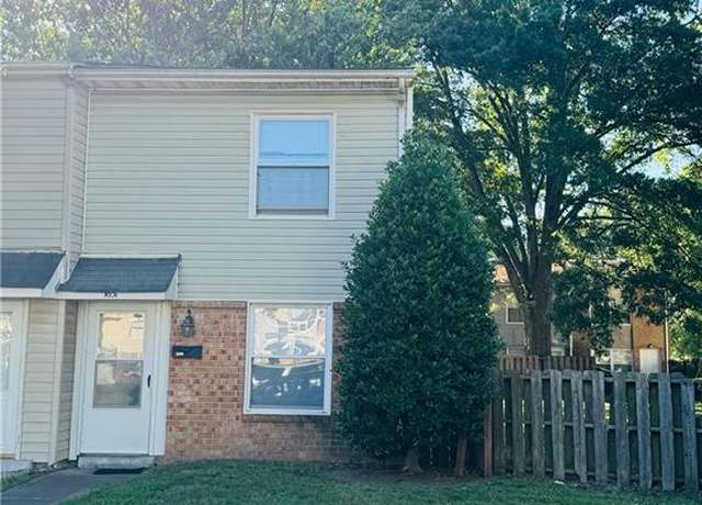 Property at 1651 Darren Circle Cir, Portsmouth, VA 23701, 2 beds, 1 bath