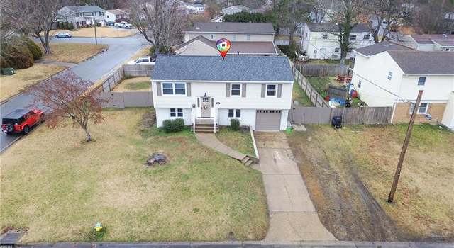 Photo of 832 Stratford Hall Dr, Virginia Beach, VA 23452