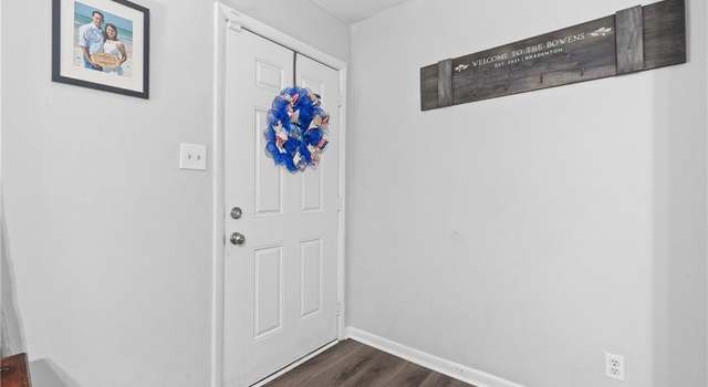 Photo of 3965 Old Farm Rd, Portsmouth, VA 23703