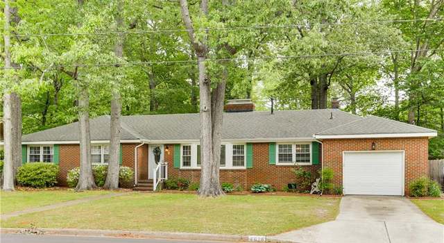 Photo of 4628 Hoylake Dr, Virginia Beach, VA 23462
