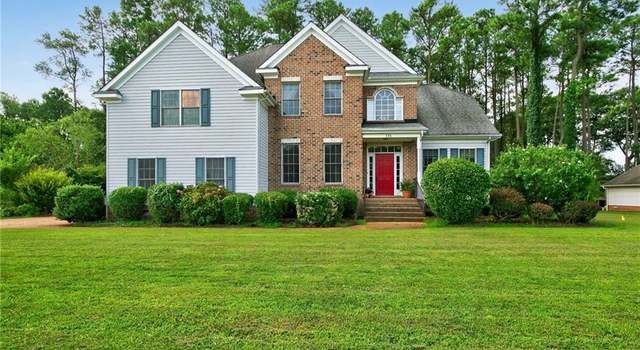 Photo of 135 W Laydon Way, Poquoson, VA 23662