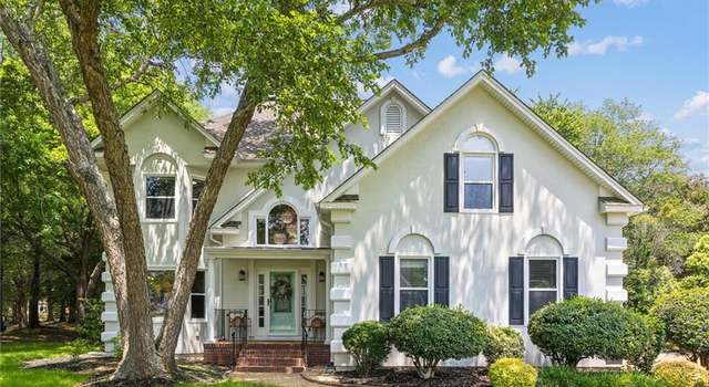 Photo of 101 Sunrise Bluff Ln, Smithfield, VA 23430