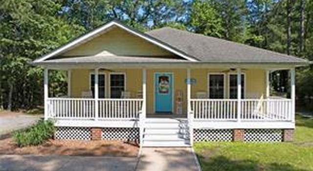 Photo of 8 Fleetwood Cir, Moon, VA 23119