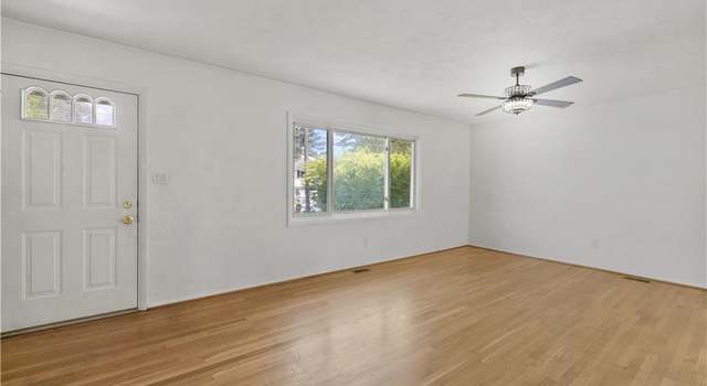 Photo of 37 Lancaster Ter, Hampton, VA 23666
