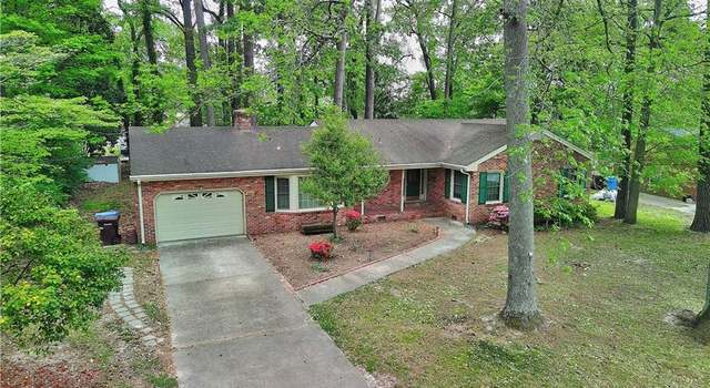 Photo of 2857 Meadow Wood Dr E, Chesapeake, VA 23321