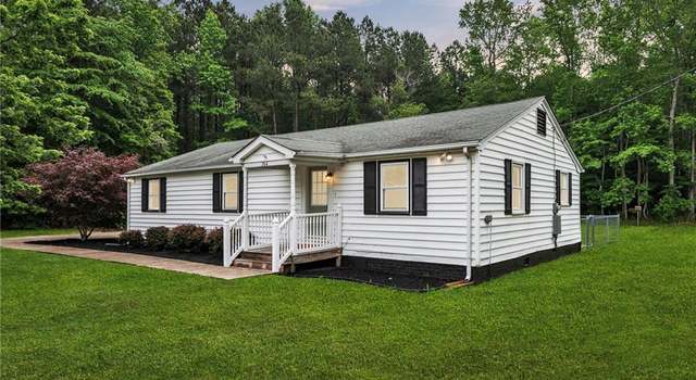 Photo of 764 Greenway Rd, Suffolk, VA 23434
