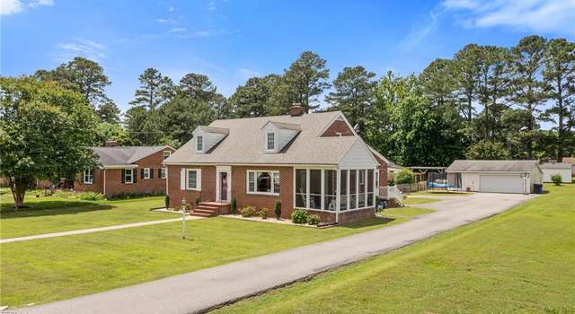 Photo of 108 Pocahontas St, Franklin, VA 23851