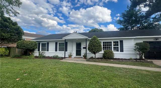 Photo of 4505 Hessian Ct, Virginia Beach, VA 23462