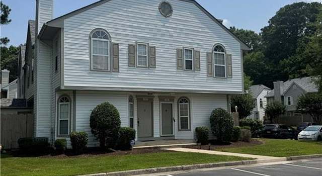 Photo of 1301 Whitebark Rd, Chesapeake, VA 23320