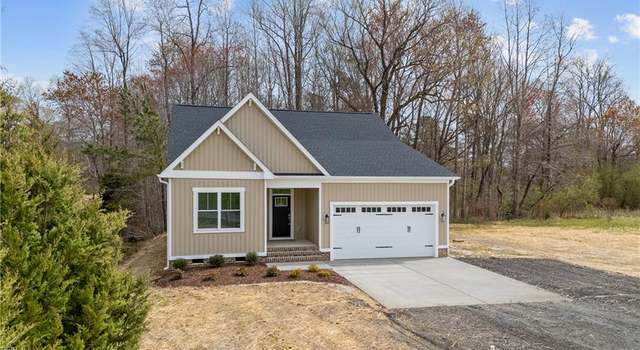 Photo of 8995 Coles Landing Dv, Gloucester, VA 23061