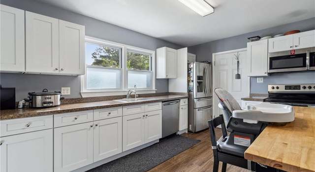 Photo of 252 Dillon Dr, Virginia Beach, VA 23452
