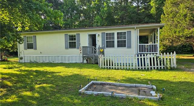 Photo of 7928 Crab Thicket Rd, Gloucester, VA 23061