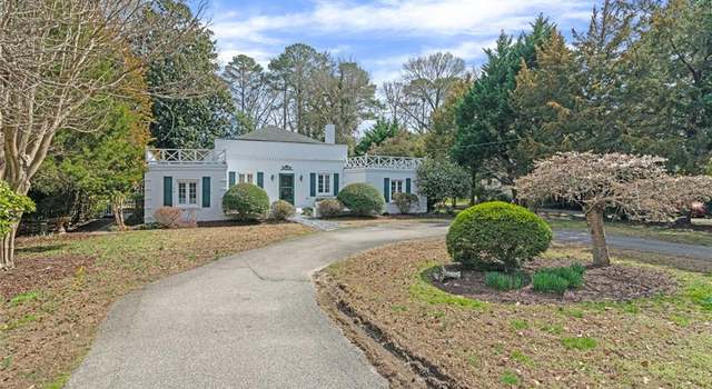 Photo of 120 James River Dr, Newport News, VA 23601
