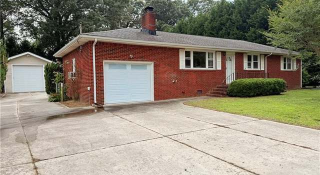 Photo of 5529 Stewart Dr, Virginia Beach, VA 23464