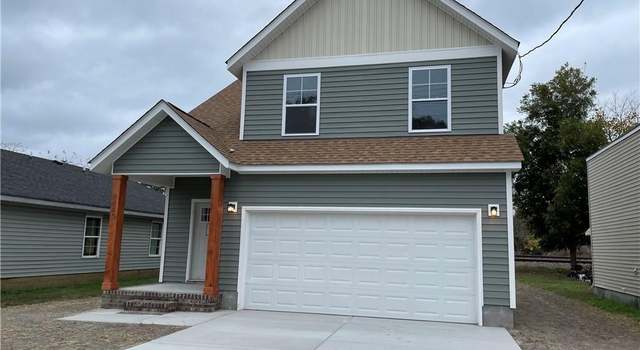 Property at 1140 Commerce Ave, Chesapeake, VA 23324, 3 beds, 2.5 baths