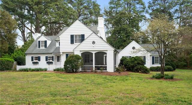 Photo of 128 James River Dr, Newport News, VA 23601